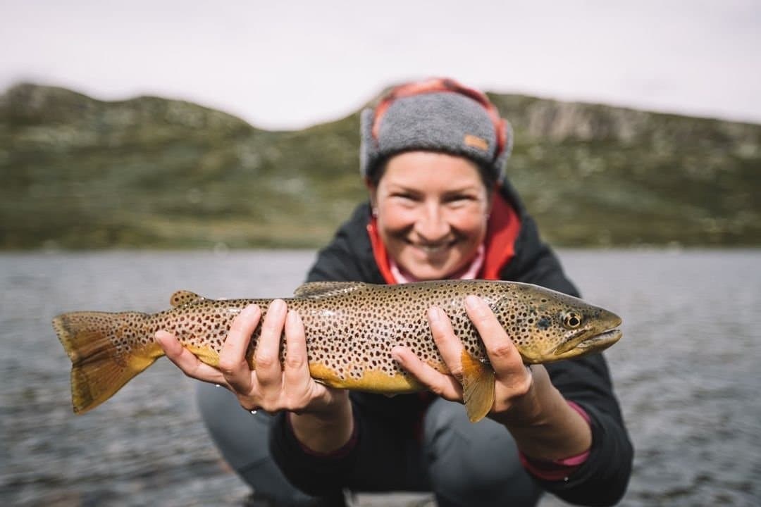 Aktiviteter med Vinternatt - badstue, isbading, isfiske - Image