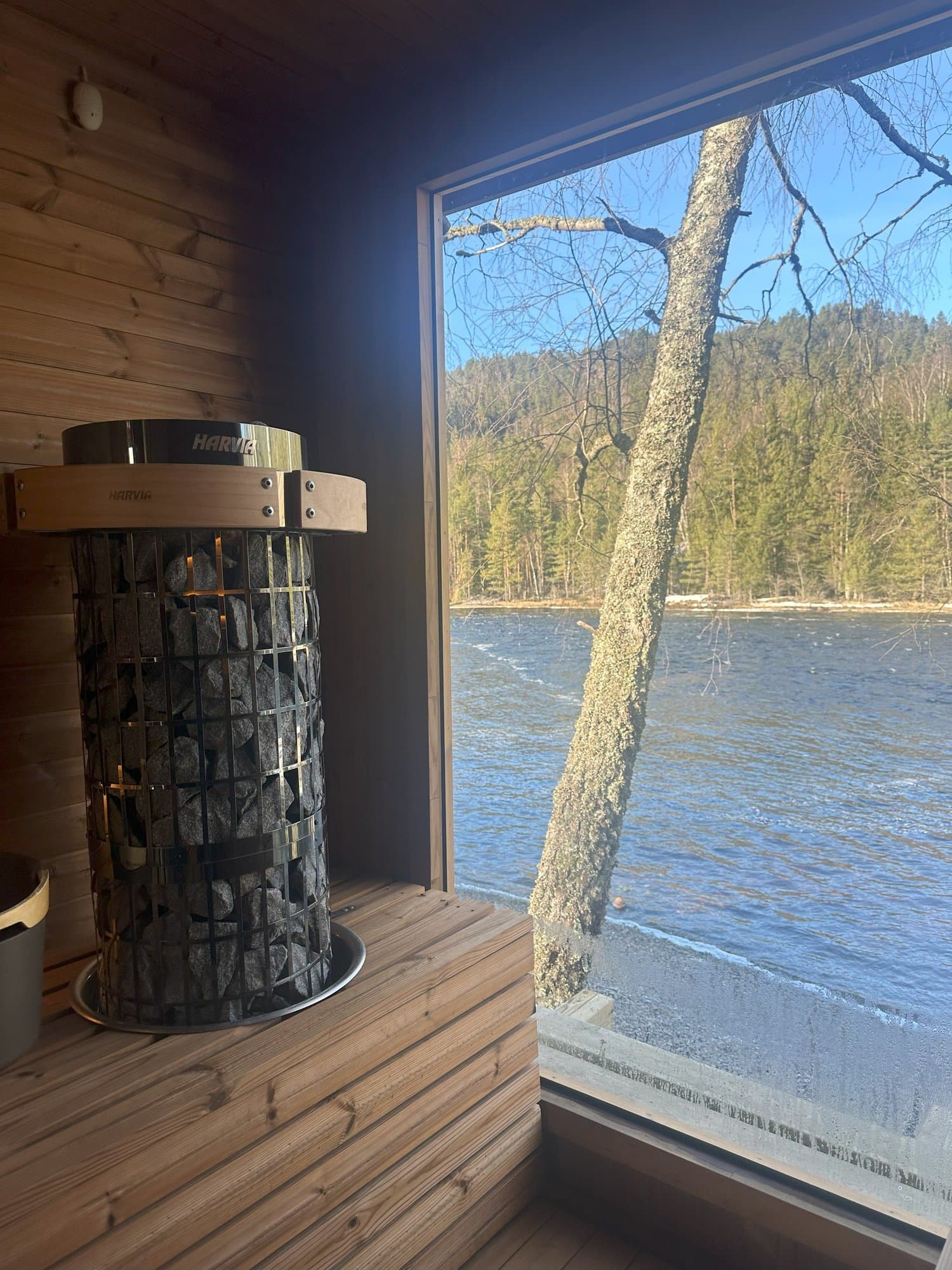 Smeigedag Sauna Elvestua - Image