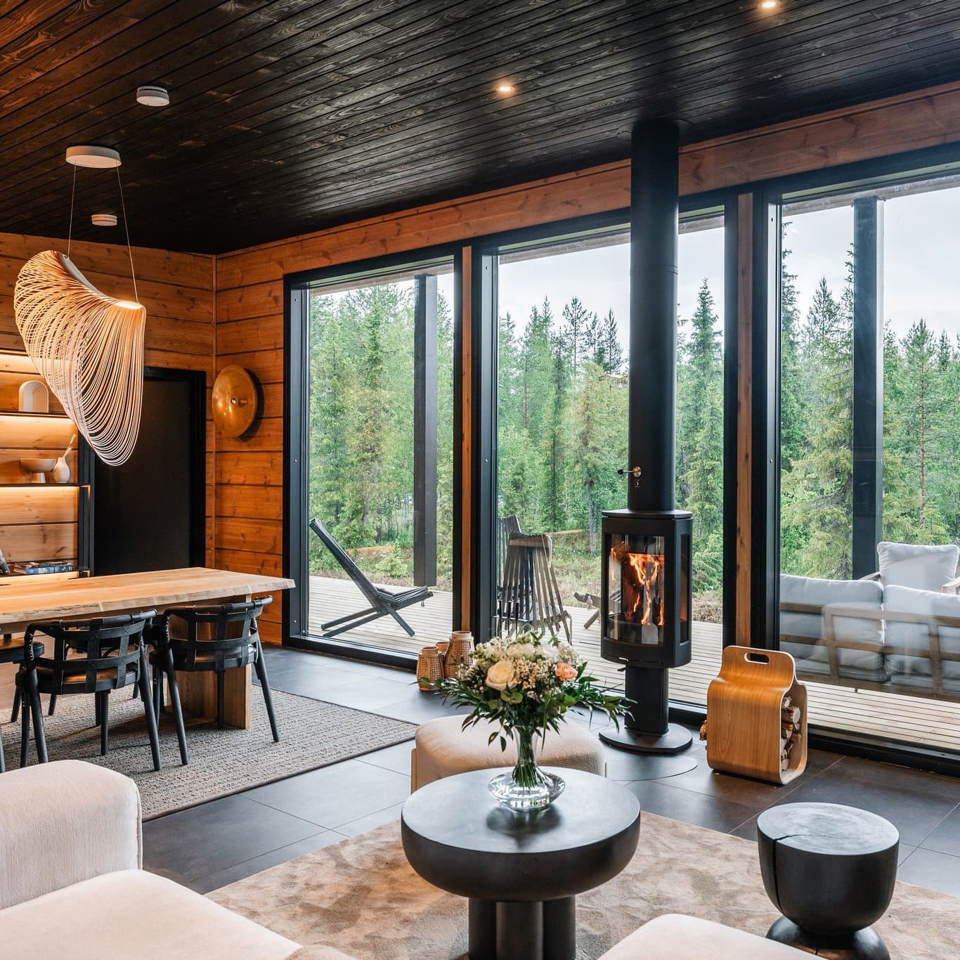 Arctic Tree House Hotel / Santapark Oy - Image